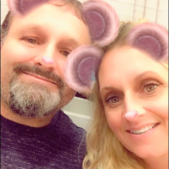 Meet your Posher, Kimberly - Picture 3 of 8